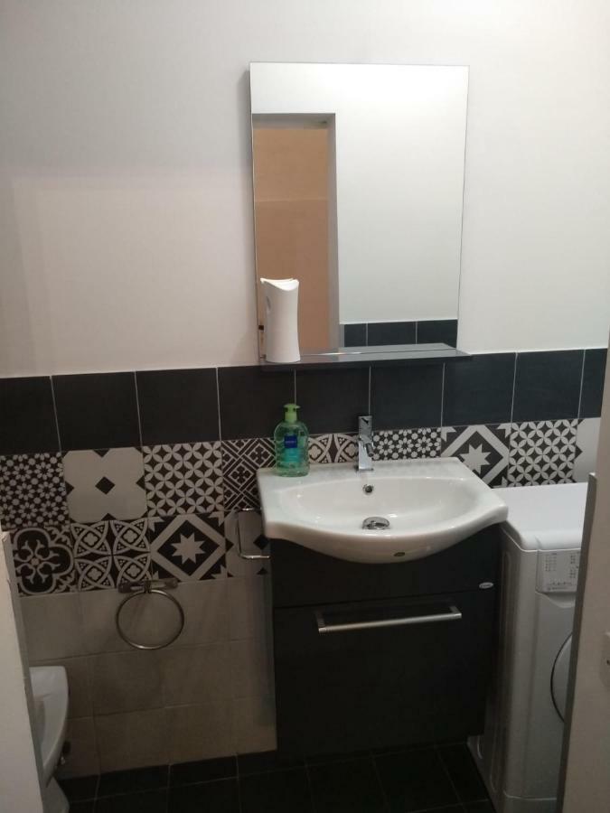 Cardano Apartment Pavia Exterior foto